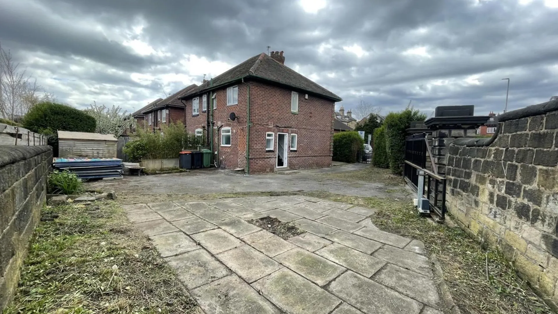 Entire Home In Leeds, Free Wifi, 3 Car Parking 0*, Leeds (West Yorkshire) United Kingdom